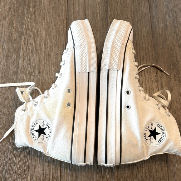 Women's Converse Chuck Taylor All Star Canvas High Platform Sneakers. Size 10. - Picture 3 of 11